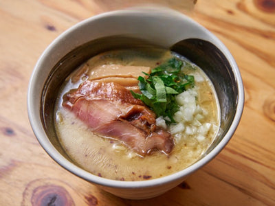 横浜鶴屋町店《麺場 浜虎》｜浜虎・ハマトラ・浜寅 公式サイト